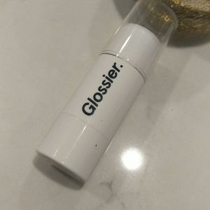 Glossier haloscope in quartz